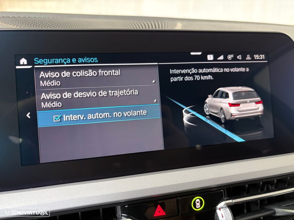 BMW 330 e Line Sport Auto - 38