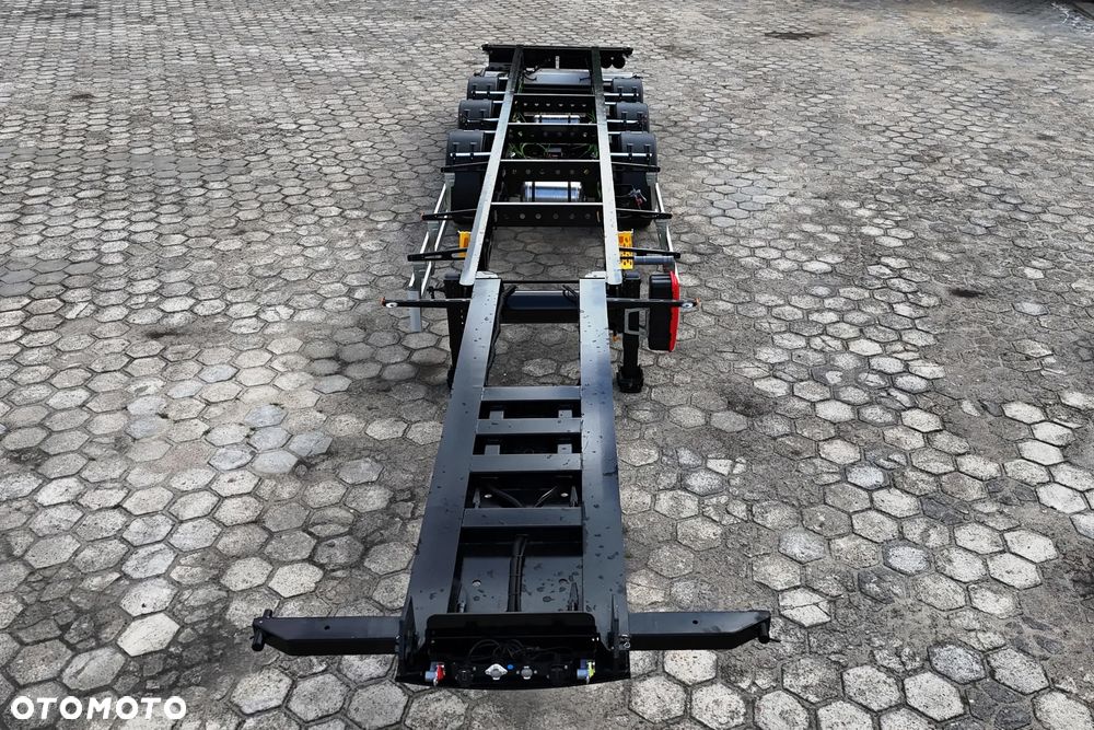 Inny super lekka i wytrzymała naczepa do przewozu kontenerów, kontenerowa, 40-45FT - SAF HOLLAND - ALUFELGI - 6