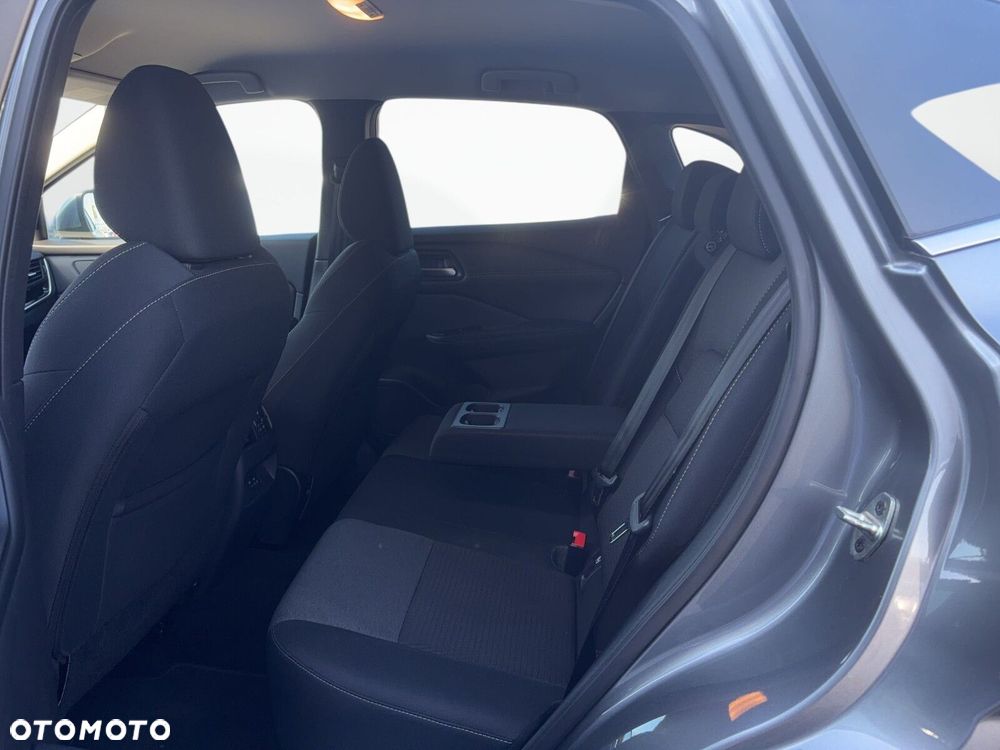 Nissan Qashqai 1.3 DIG-T MHEV N-Connecta Xtronic - 24