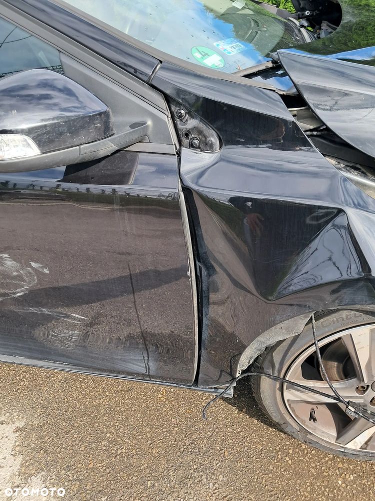 Volvo V40 - 22