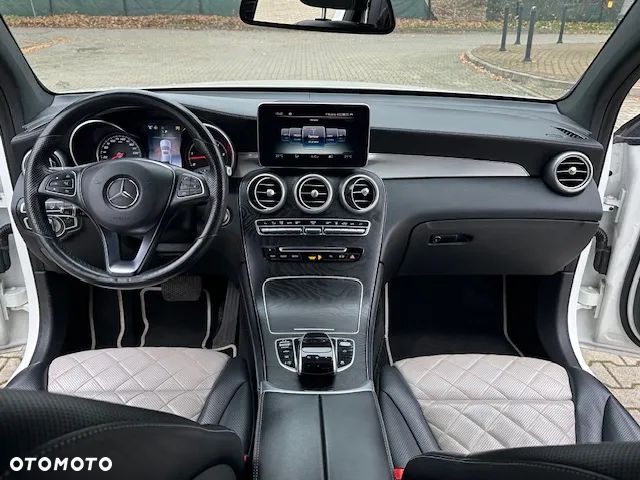 Mercedes-Benz GLC - 18