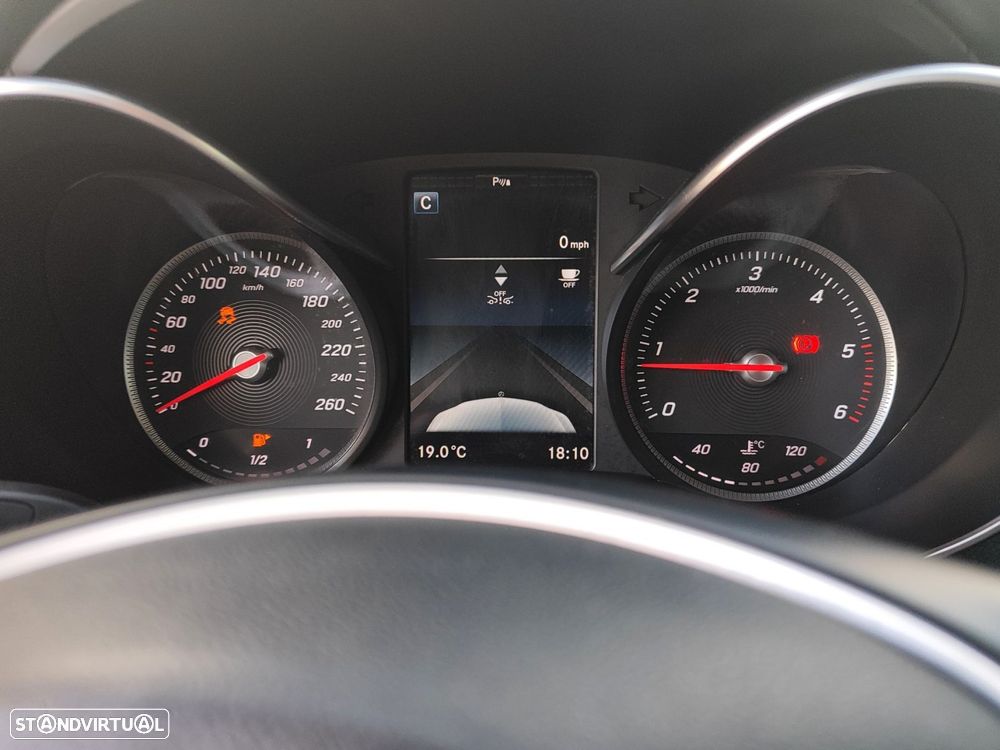 Mercedes-Benz C 220 d Avantgarde - 26