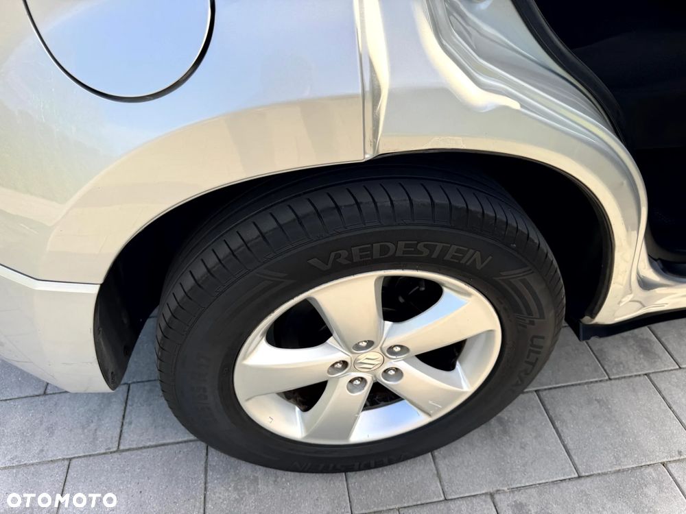 Suzuki Grand Vitara - 16