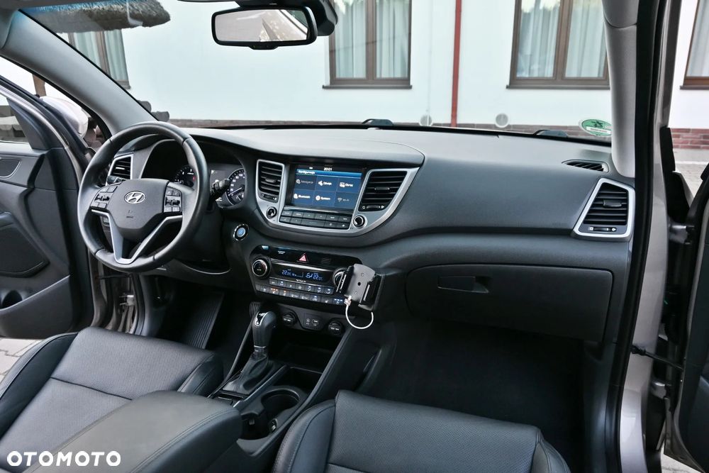 Hyundai Tucson 1.7 CRDI BlueDrive Premium 2WD DCT - 26