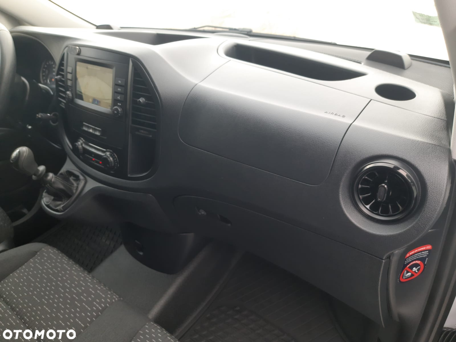 Mercedes-Benz Vito - 14