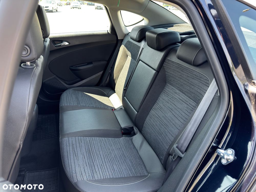 Opel Astra 1.6 EU6 - 28