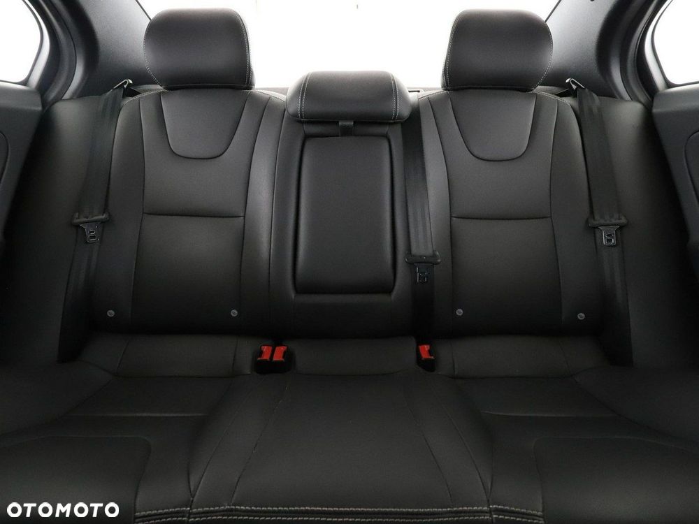 Volvo S60 T3 Geartronic Linje Svart - 19