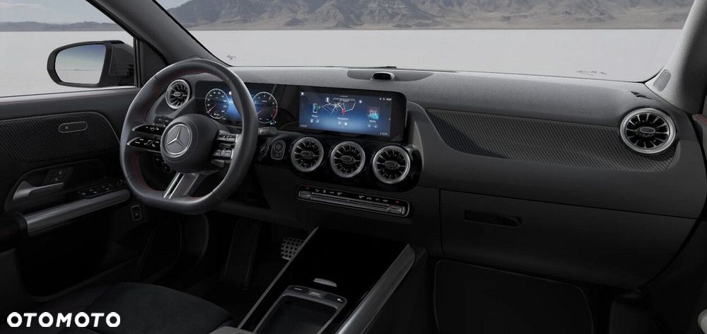 Mercedes-Benz GLA - 7