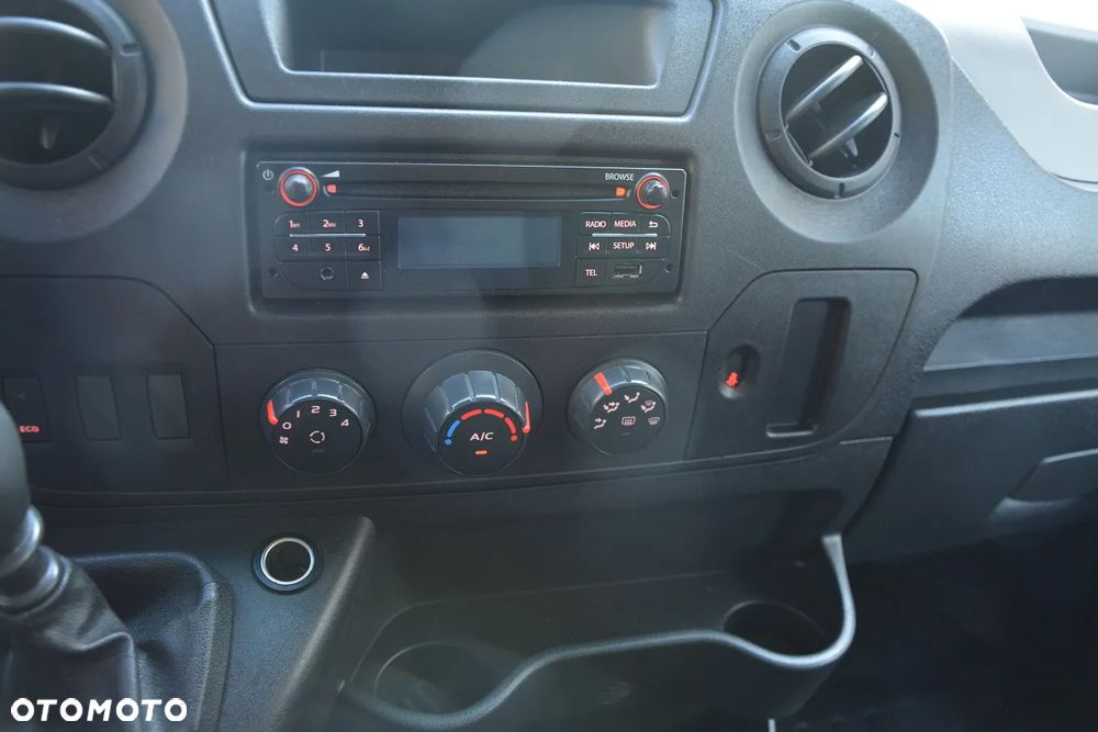 Renault Master - 3