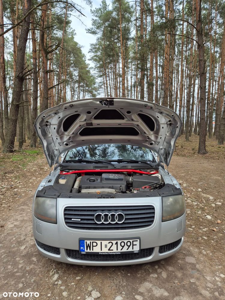 Audi TT Coupé 1.8T Quattro - 9