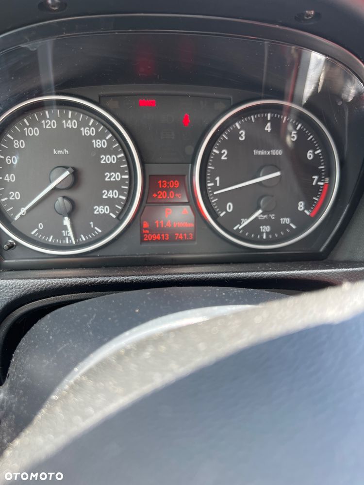 BMW Seria 3 335i xDrive - 9