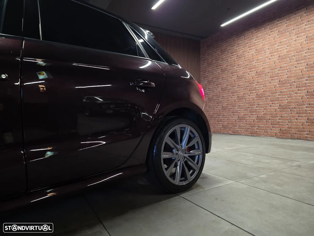 Audi A1 Sportback 1.6 TDI S-line - 36