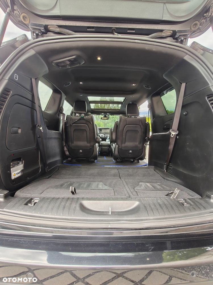 Chrysler Pacifica - 31