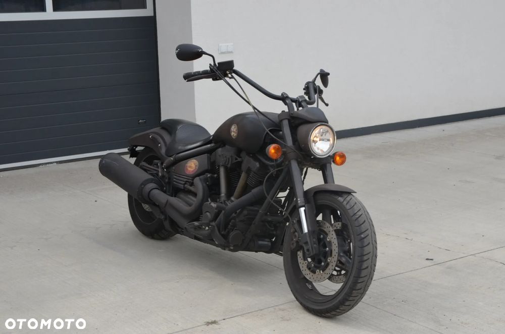 Yamaha Road Star - 12