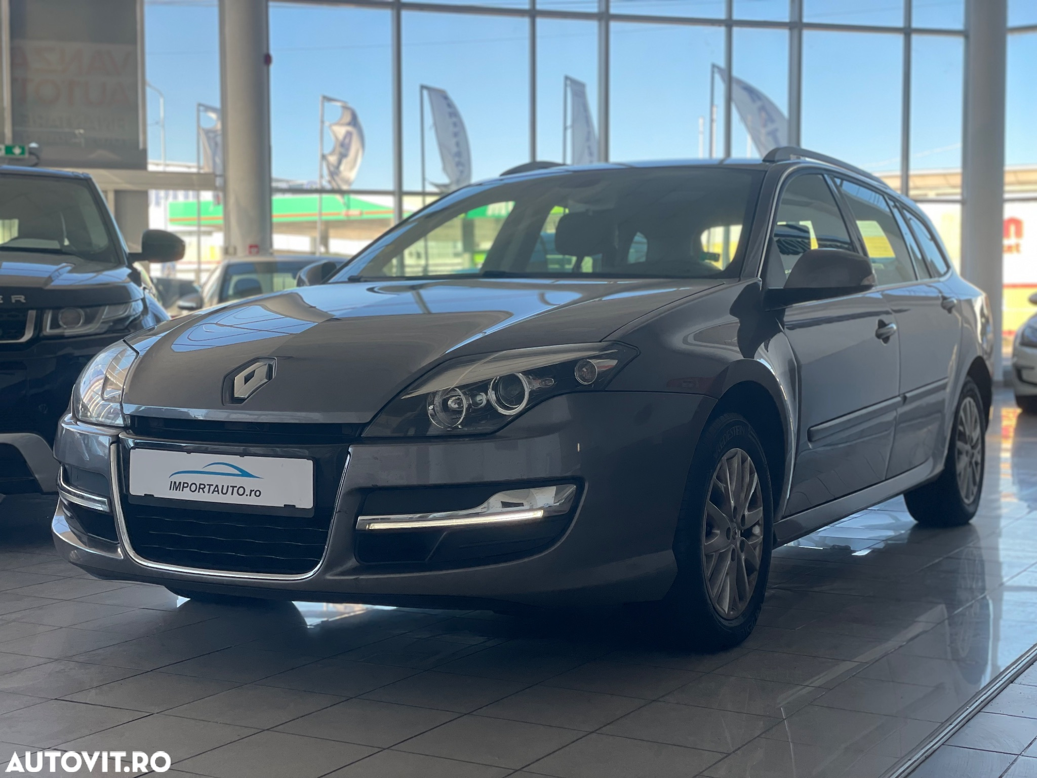 Renault Laguna dCi 110 FAP Emotion - 30