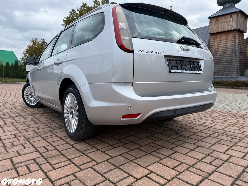 Ford Focus SW 2.0 TDCi DPF Ghia - 5