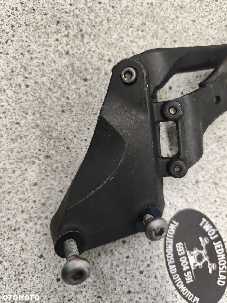 Set prawy tył, podnóżek pasażera Yamaha MT01 MT 01 - 5