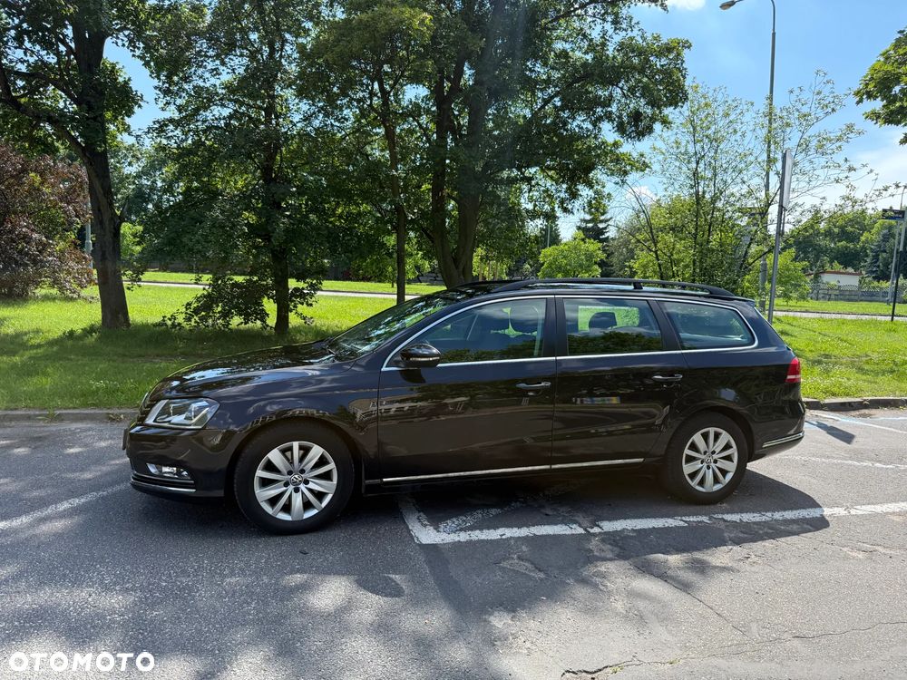 Volkswagen Passat 2.0 TDI Comfortline DSG - 4