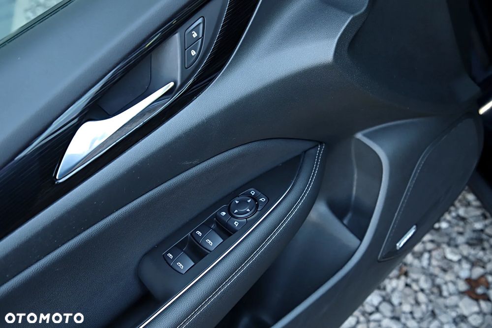 Opel Insignia 1.5 T GPF Elite S&S - 19