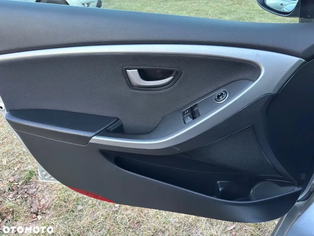 Hyundai i30 1.4 Advantage - 11