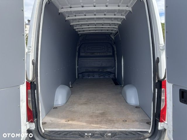 Mercedes-Benz SPRINTER - 9