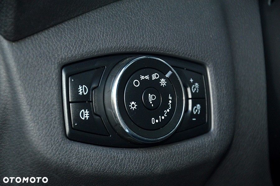 Ford Tourneo Connect Grand 1.6 TDCi Titanium - 36