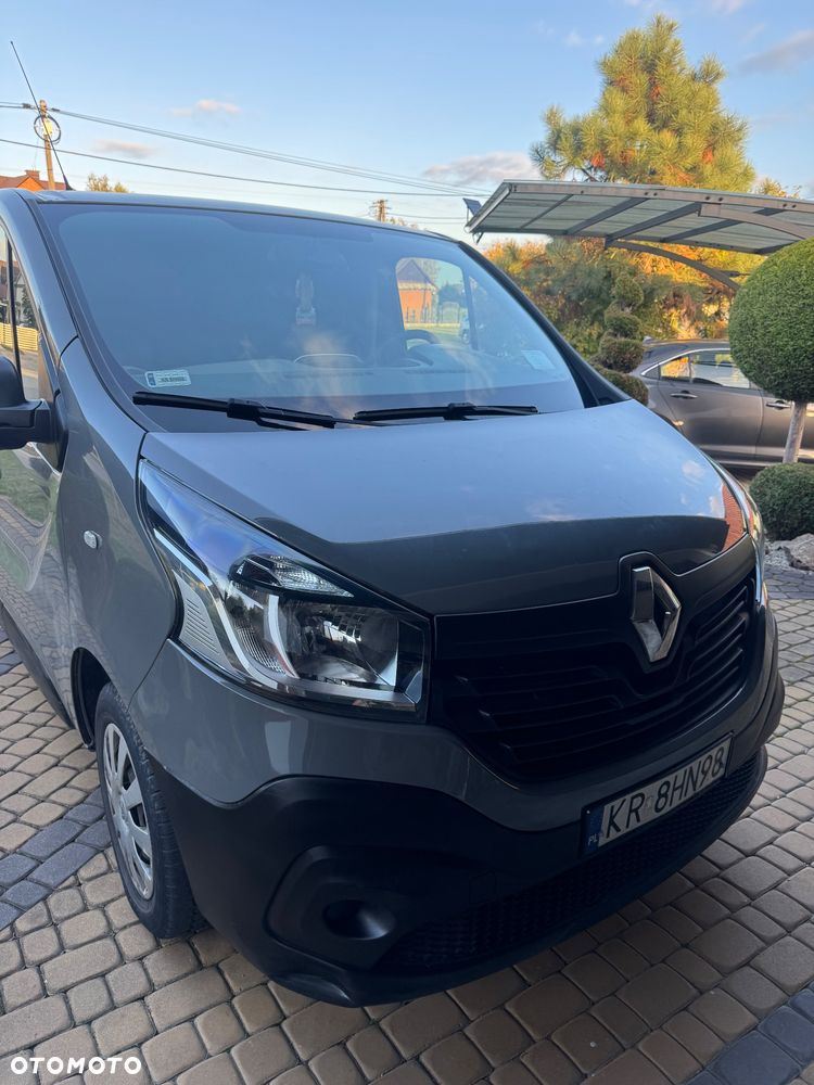 Renault Trafic 2018 photo 2