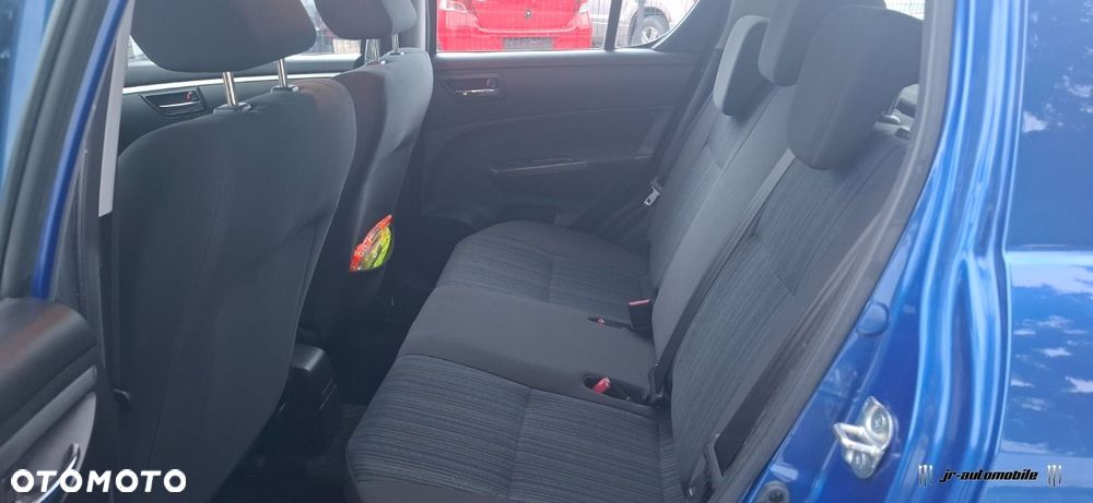 Suzuki Swift - 8
