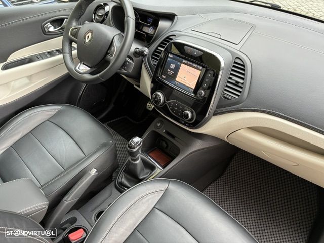 Renault Captur 1.2 TCe Initiale Paris - 28