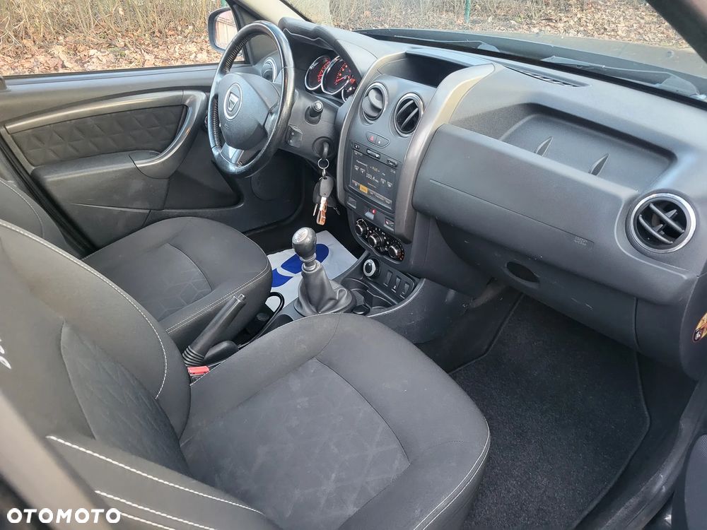 Dacia Duster dCi 110 FAP 4x2 Urban Explorer - 13