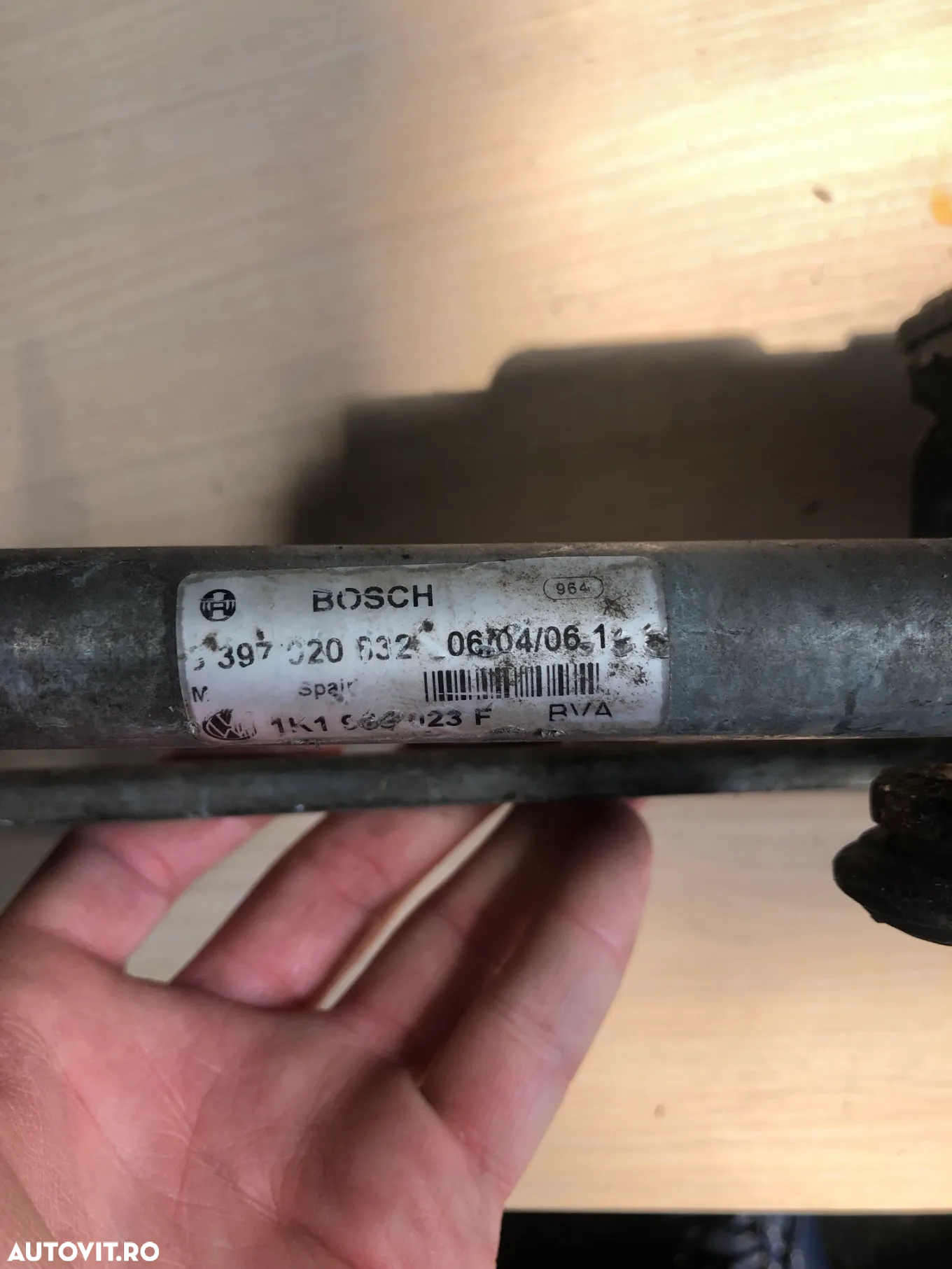 Ansamblu stergatoare complet cu motoras VW Volkswagen Golf 5 - 7