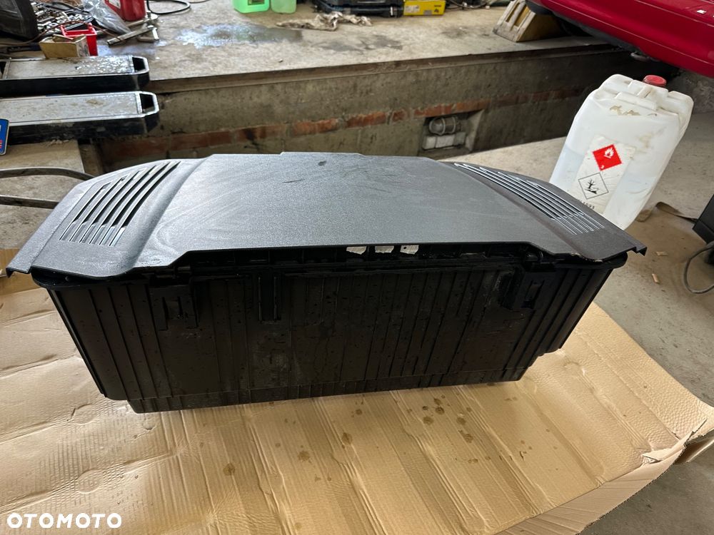 AUDI E-TRON 55 Q8 SKRZYNIA WKŁAD BAGAŻNIKA PÓŁKA ZABUDOWA ZESTAW 4KE.863.362 - 7