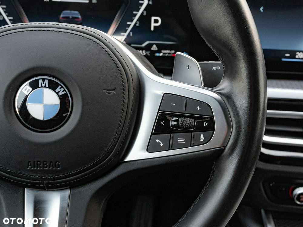 BMW Seria 3 318i M Sport - 17