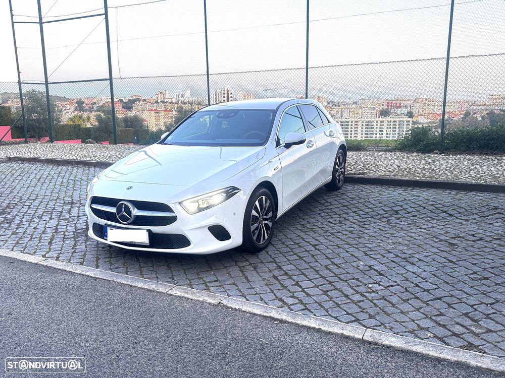 Mercedes-Benz A 250 e Progressive - 2