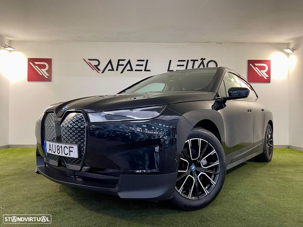 BMW iX xDrive 40 - 1