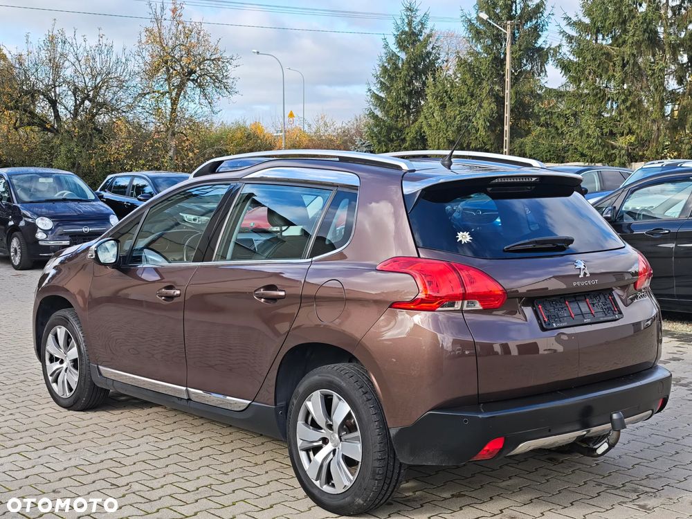 Peugeot 2008 - 5