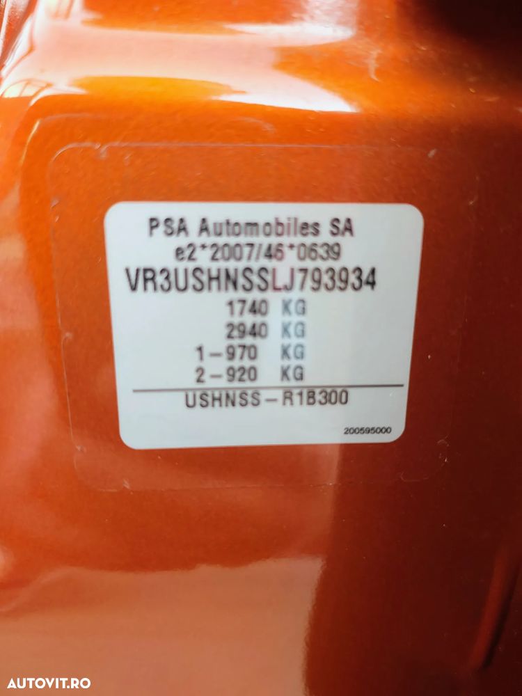Peugeot 2008 PureTech 130 Stop&Start EAT6 Allure - 8