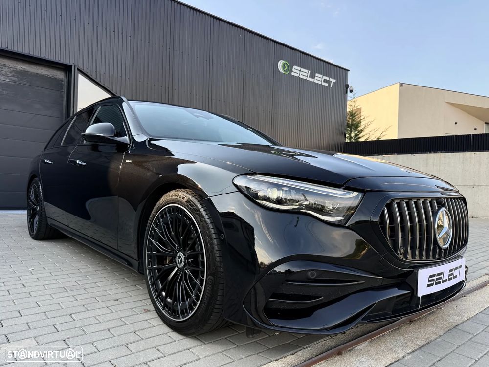 Mercedes-Benz E 300 e AMG Line - 2