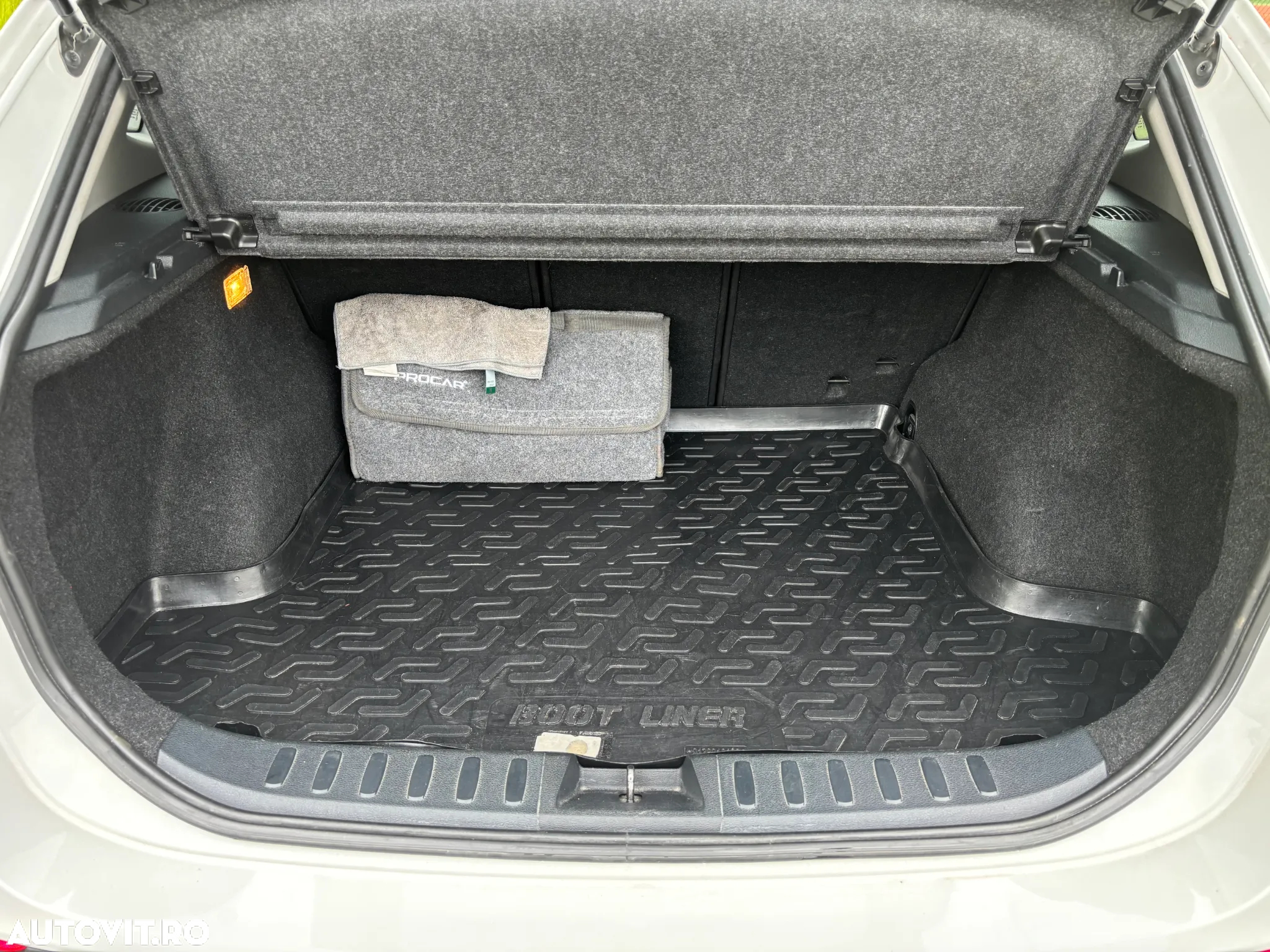 BMW X1 sDrive18d Aut. - 24