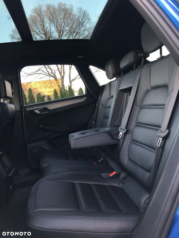 Porsche Macan - 13