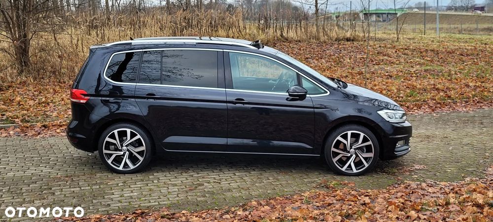 Volkswagen Touran 2.0 TDI DPF Highline - 4