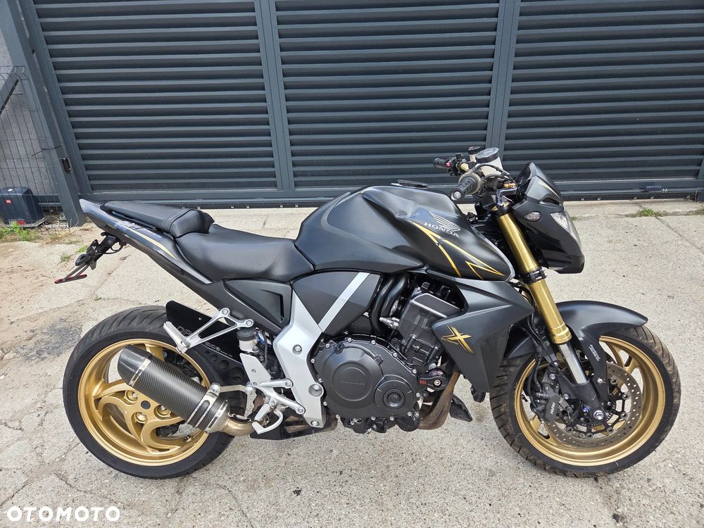Honda CB - 2