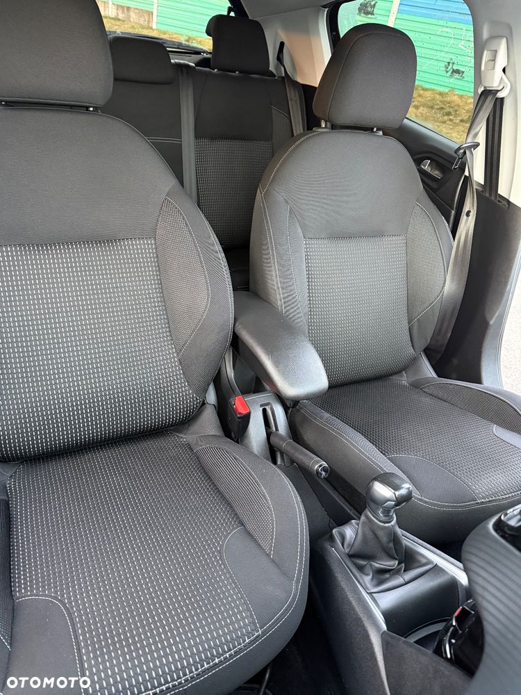 Peugeot 208 1.2 PureTech Allure - 8