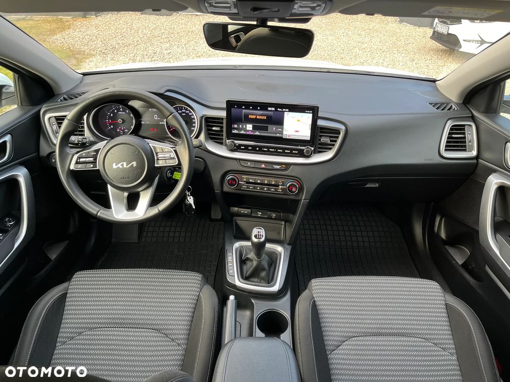 Kia Ceed 1.5 T-GDI M - 7