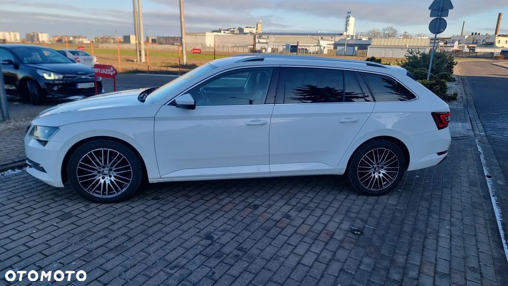 Skoda Superb - 23