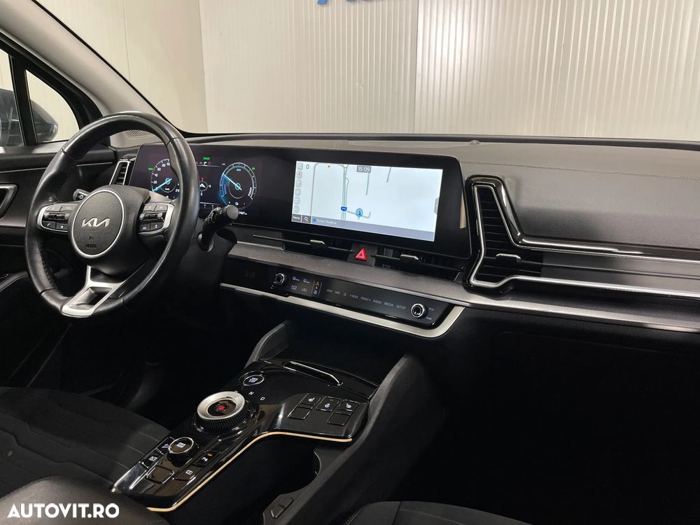 Kia Sportage 1.6 T-GDI HEV 6AT 4x2 Business Line - 9