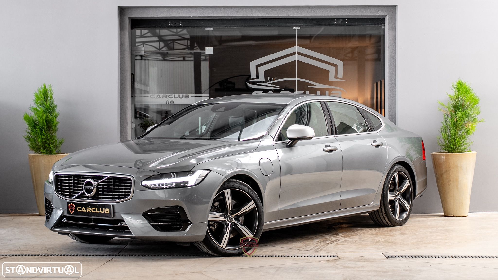 Volvo S90 2.0 T8 R-Design AWD Geartronic - 1