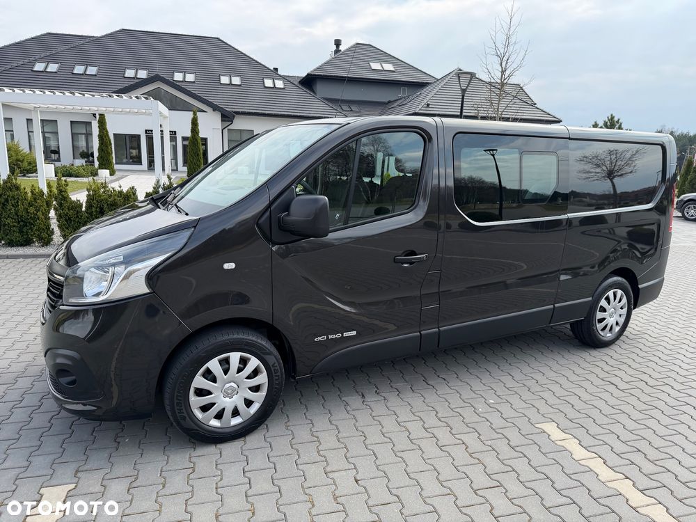 Renault Trafic - 1