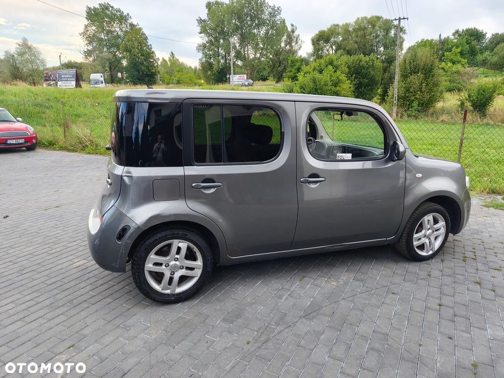 Nissan Cube - 11