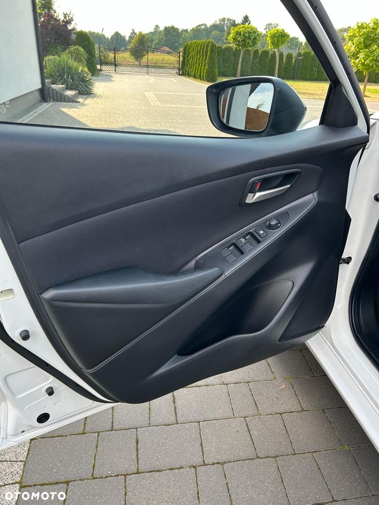 Mazda 2 SKYACTIV-G 90 Homura - 27